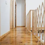 Casa Oeste * Sabugueiro (Guarda)