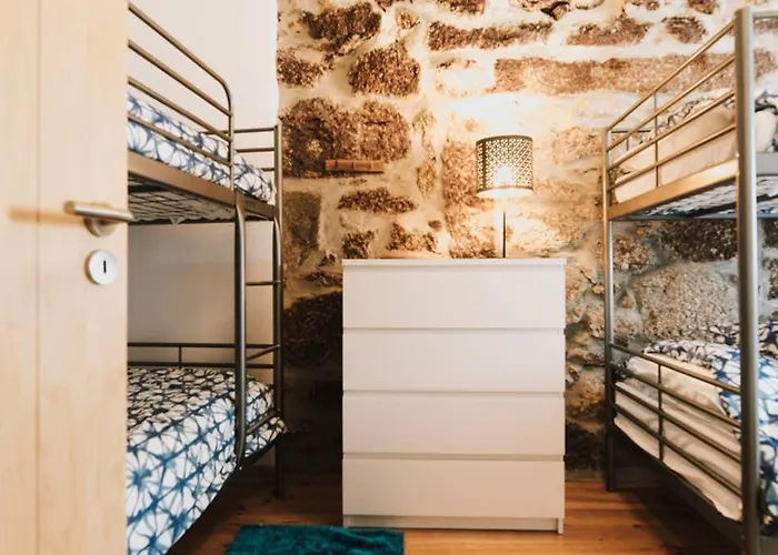 Chalé Casa Oeste Sabugueiro (Guarda)